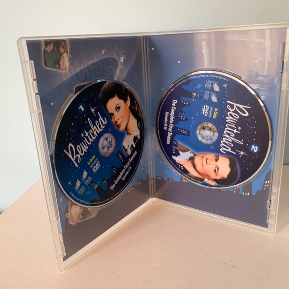 Bewitched The Complete First Season in color DVD - Picture 6 of 9